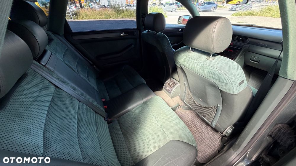 Audi A6 Allroad 2.5 TDI Quattro - 17