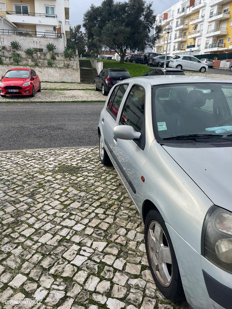 Renault Clio 1.2 16V Extreme - 3