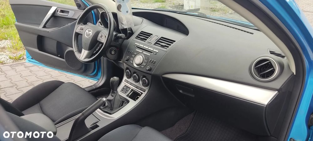 Mazda 3 1.6 MZR Active Plus - 11