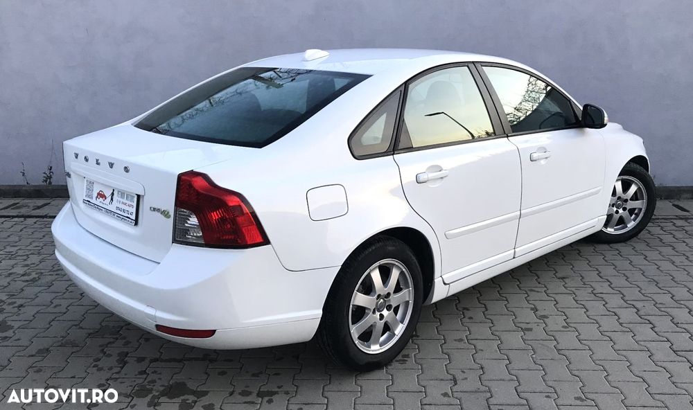 Volvo S40 DPF DRIVe Kinetic - 3