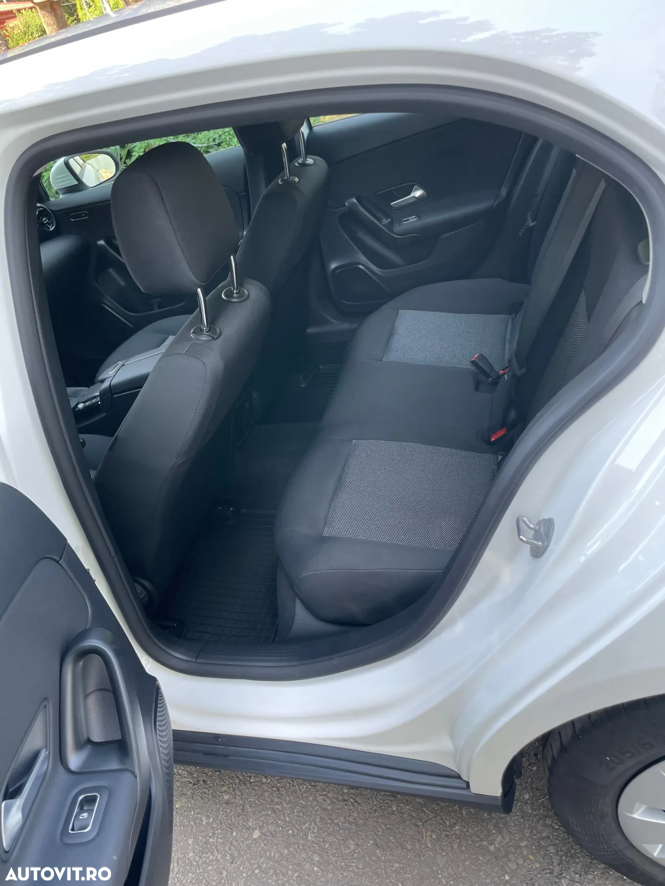 Mercedes-Benz A 180 d Advanced Progressive - 9