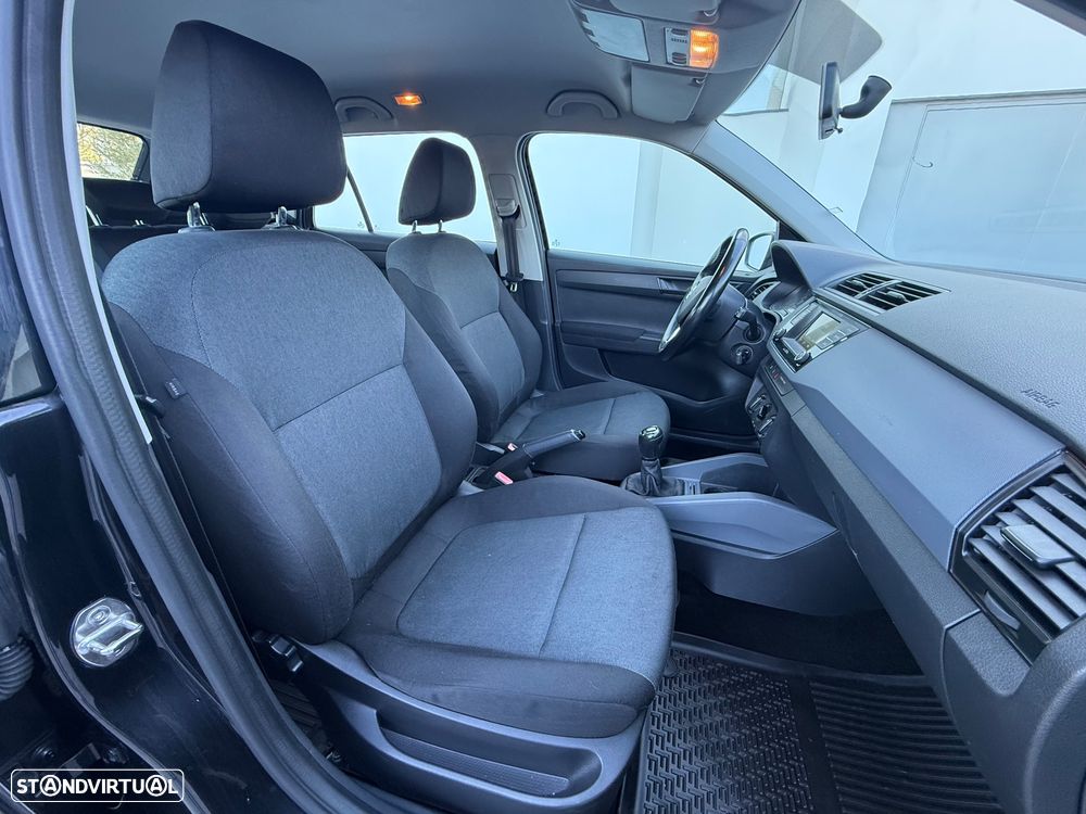 Skoda Fabia Break 1.0 Active - 23