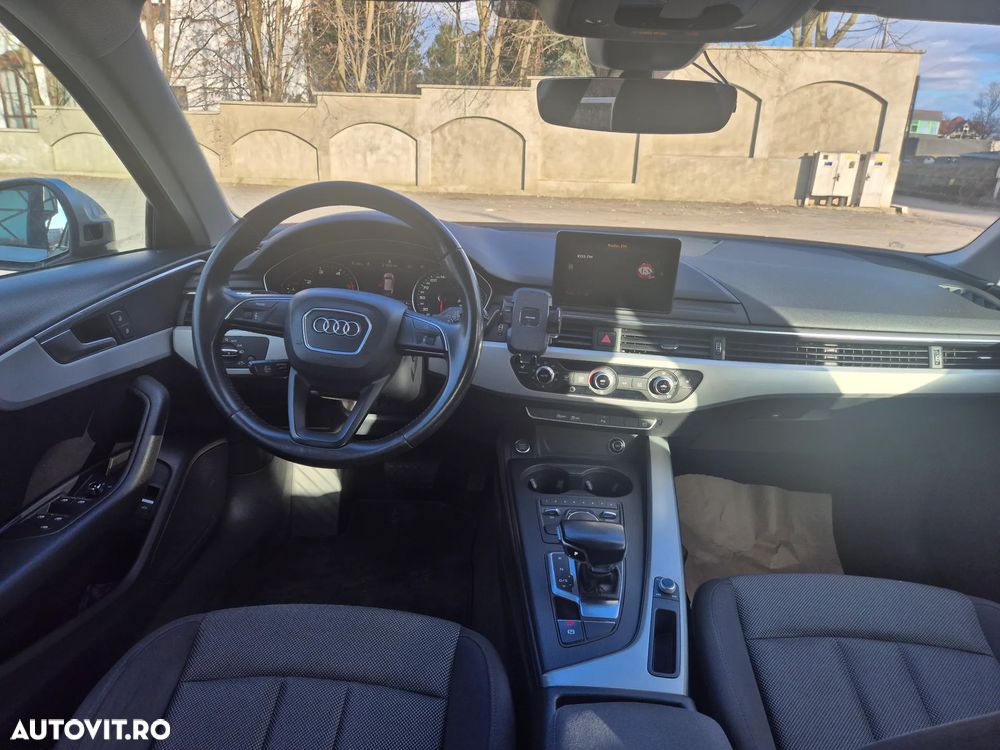 Audi A4 2.0 TDI S tronic - 6