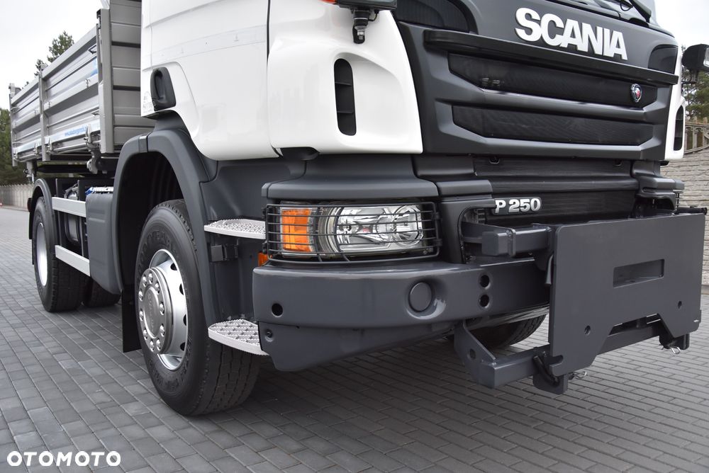 Scania P250 WERSJA OFFROAD / WYWROTKA 3-STRONNA / BLOKADA MOSTU / TYŁ RESOER / P.NOWA / 18 TYŚ KM PRZEBIEGU! / SALON PL / - 11