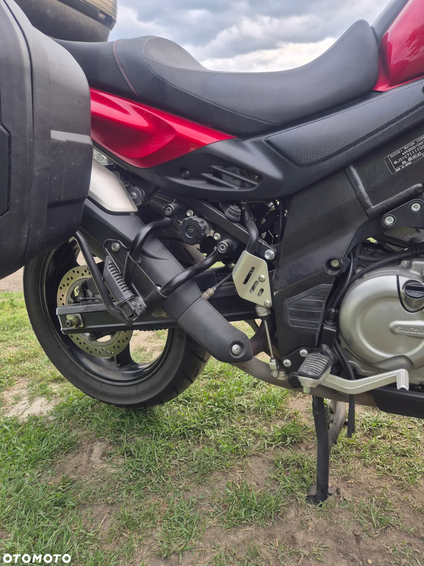Suzuki V-STROM - 17