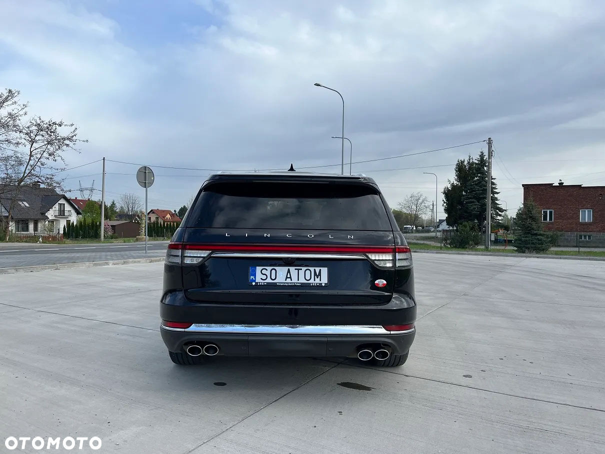 Lincoln Aviator - 7
