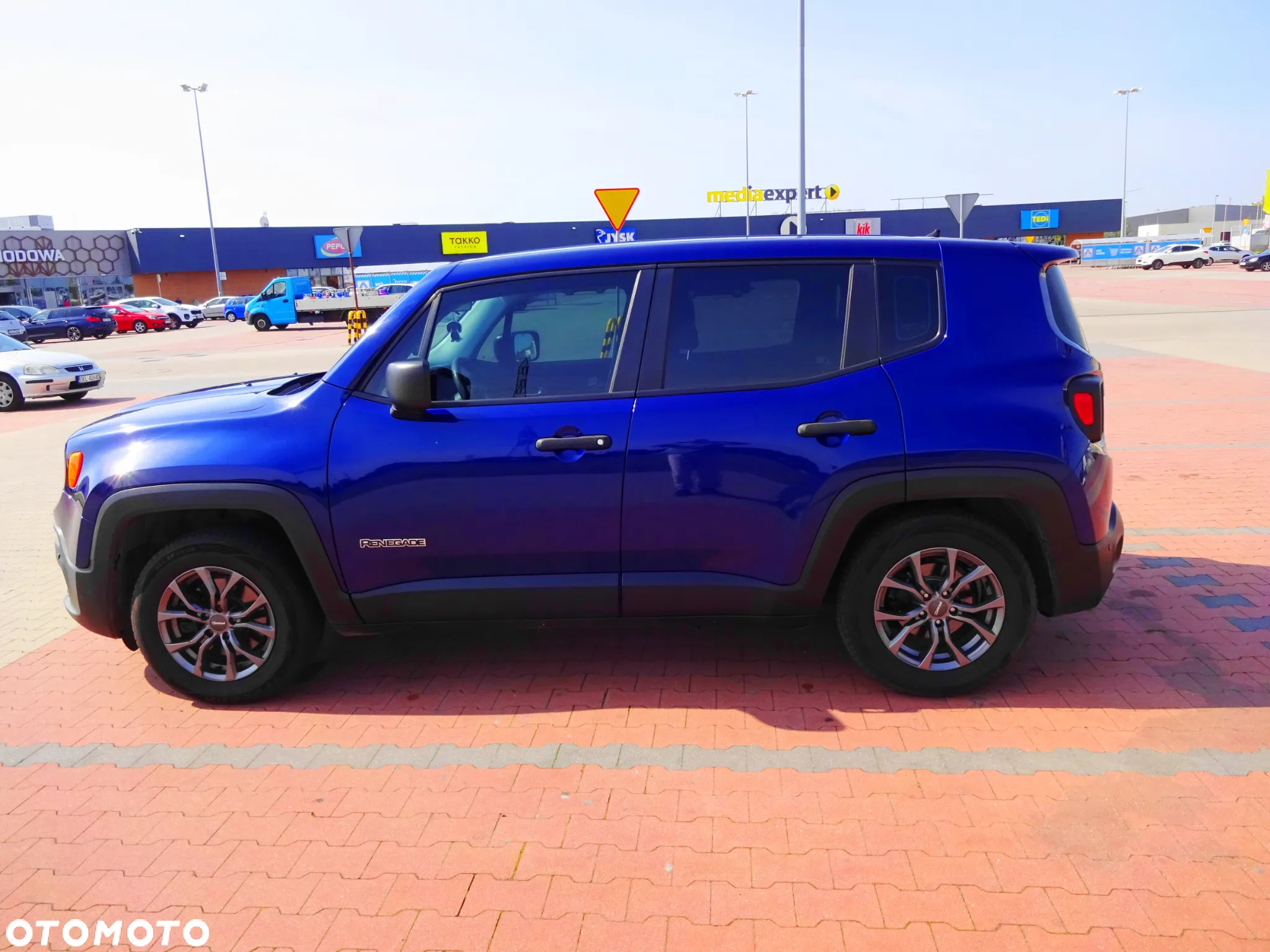 Jeep Renegade - 8