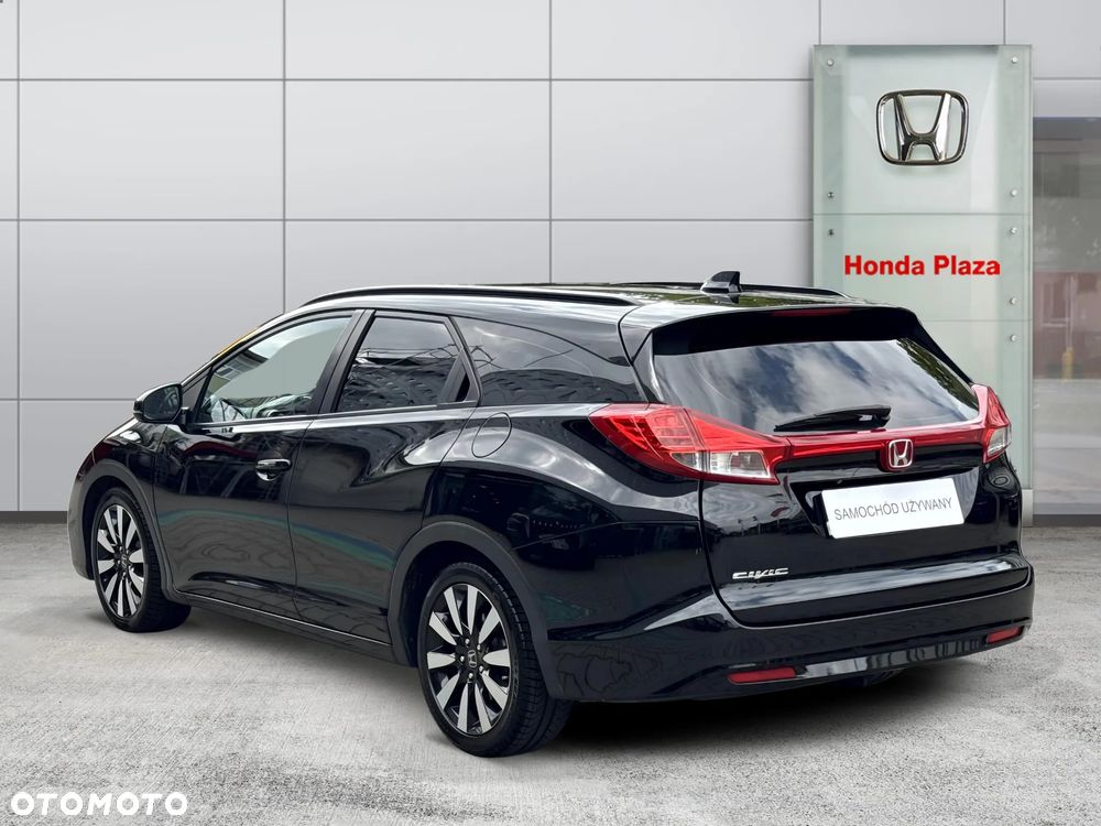 Honda Civic 1.8 Sport (Honda Connect+) - 4