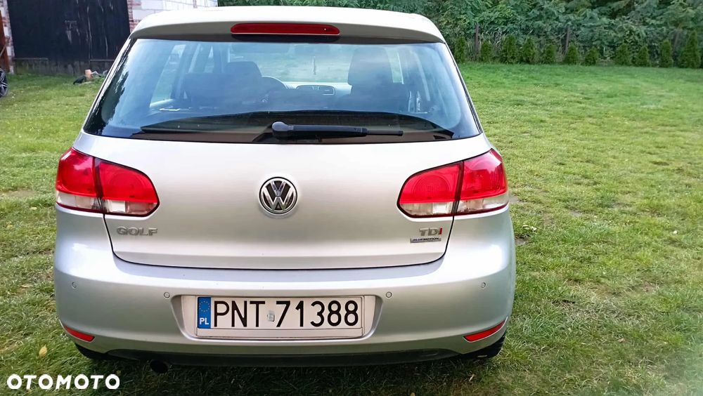 Volkswagen Golf VI 1.6 TDI BlueMot Comfortline - 6