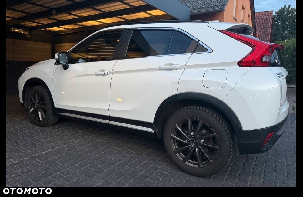 Mitsubishi Eclipse Cross - 3