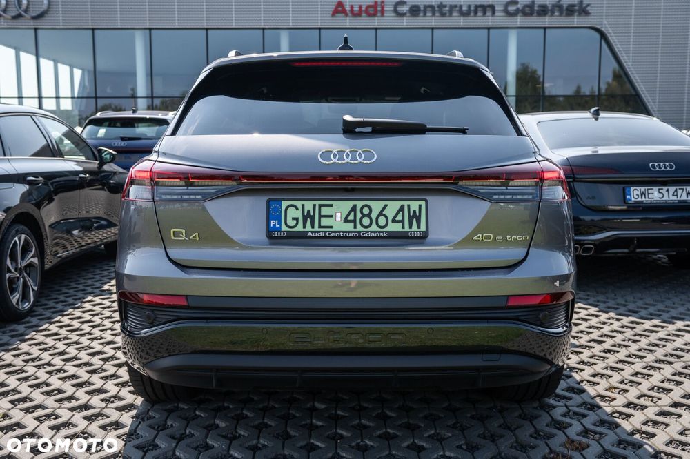 Audi Q4 e-tron - 5