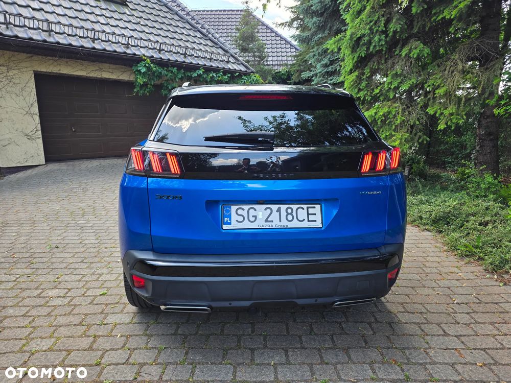 Peugeot 3008 1.6 PureTech Hybrid4 PHEV Allure Pack S&S EAT8 - 7
