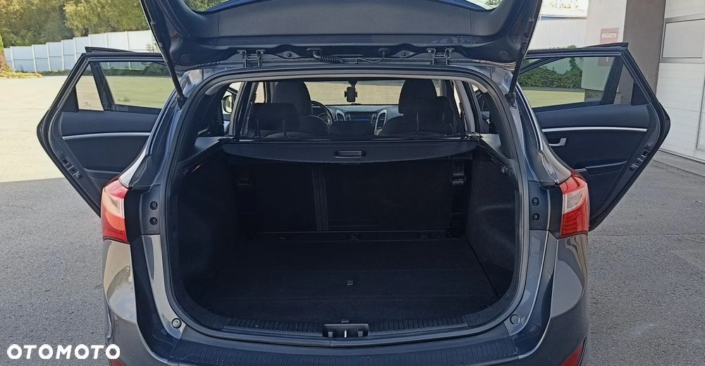 Hyundai i30 - 11