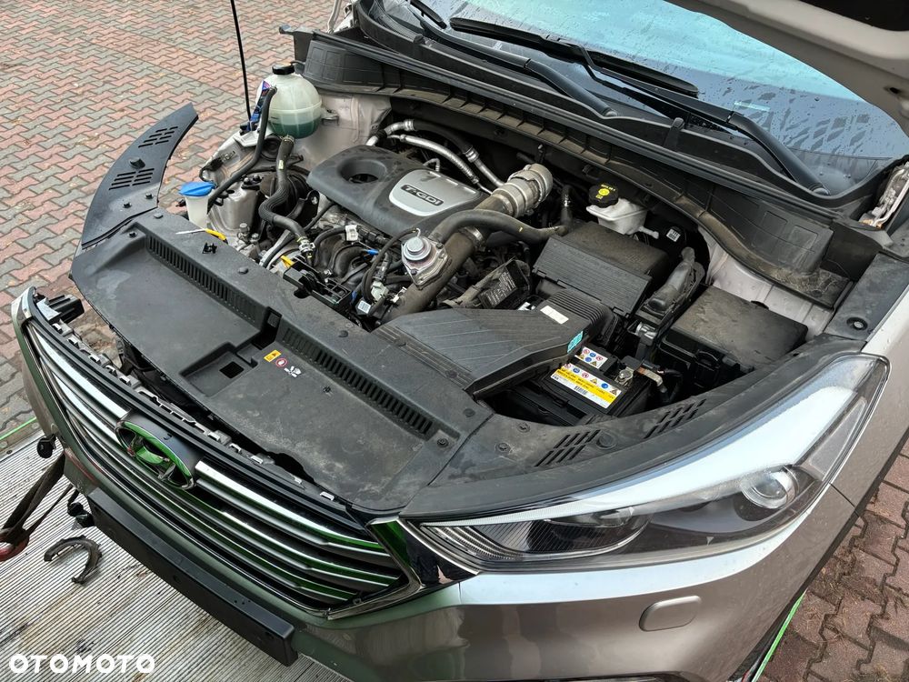 Hyundai Tucson 1.6 Turbo 4WD DCT Trend - 11