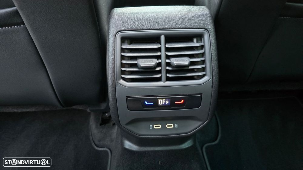 Cupra Formentor 1.4 e-Hybrid DSG - 59