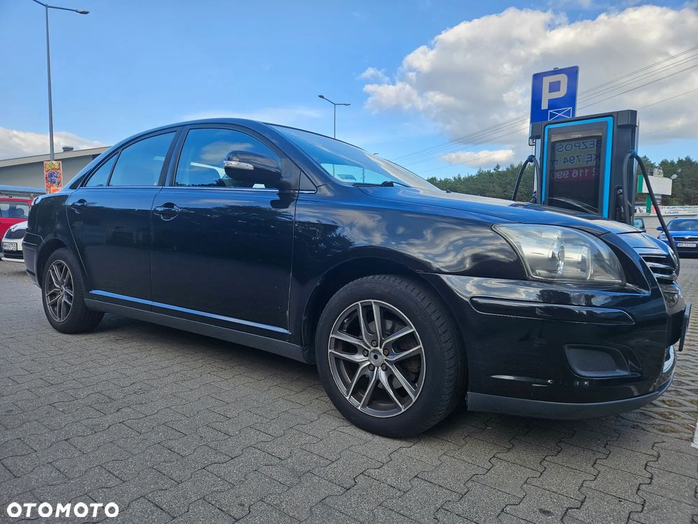 Toyota Avensis 1.8 VVT-i Luna - 3