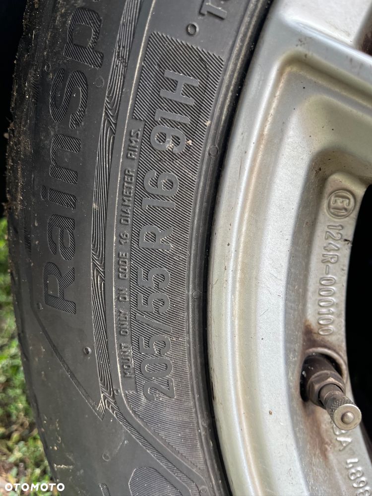 BMW Seria 3 318d - 12