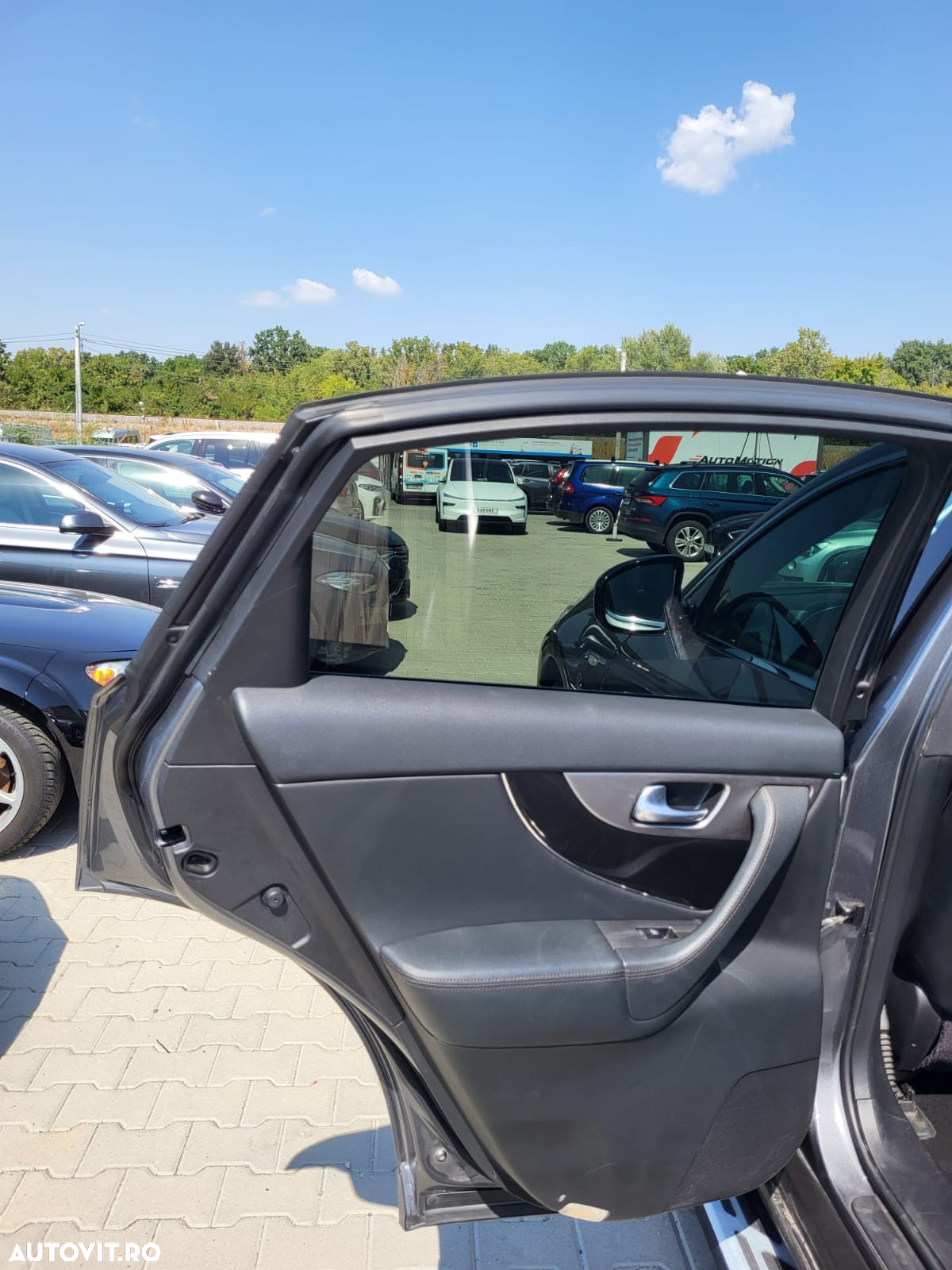 Infiniti Q70 3.0d S Premium - 13