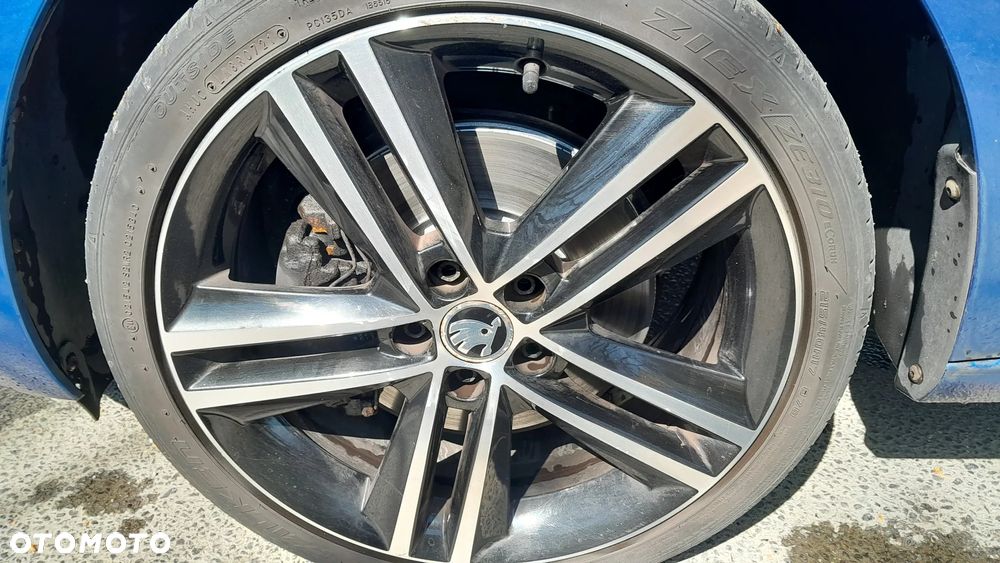 Skoda RAPID 1.2 TSI Style+ - 15