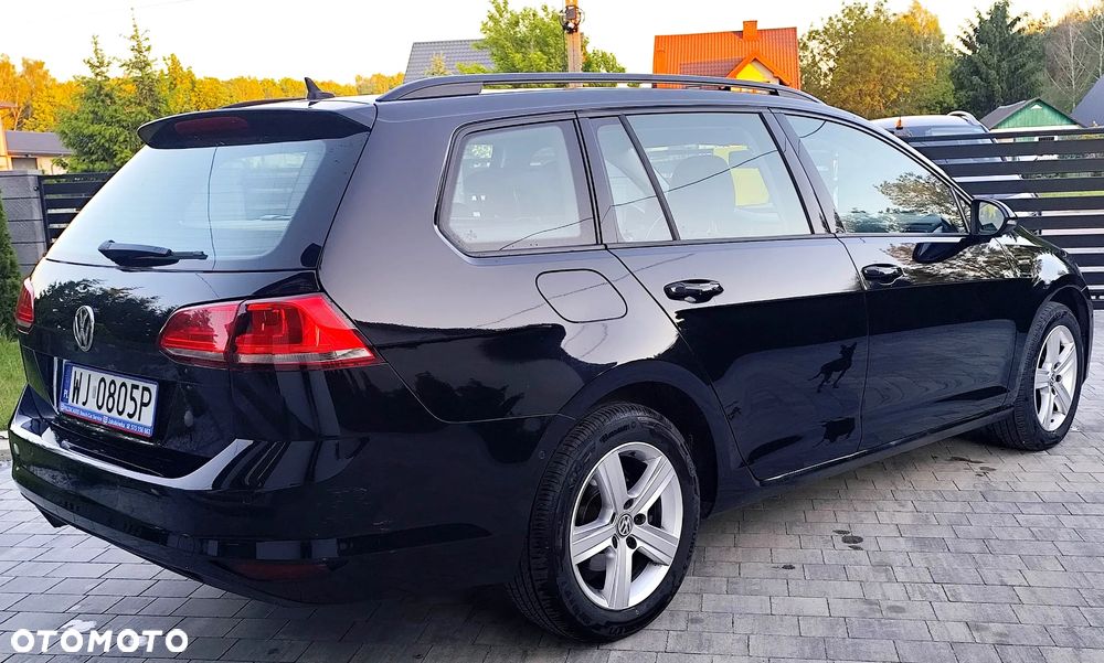 Volkswagen Golf - 5