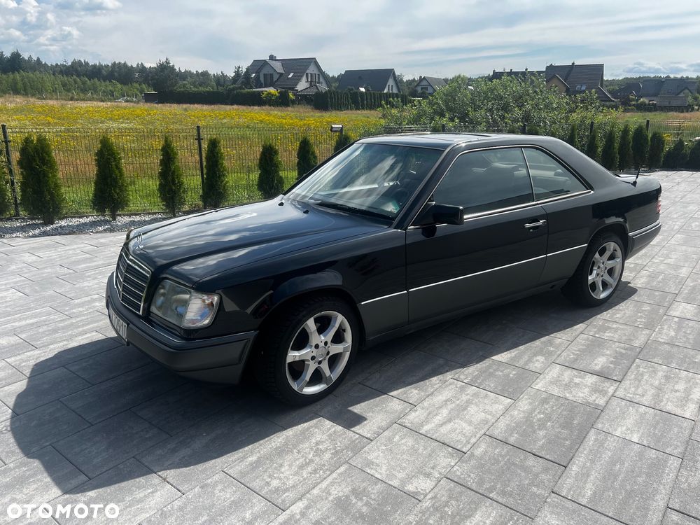 Mercedes-Benz W124 (1984-1993) - 1
