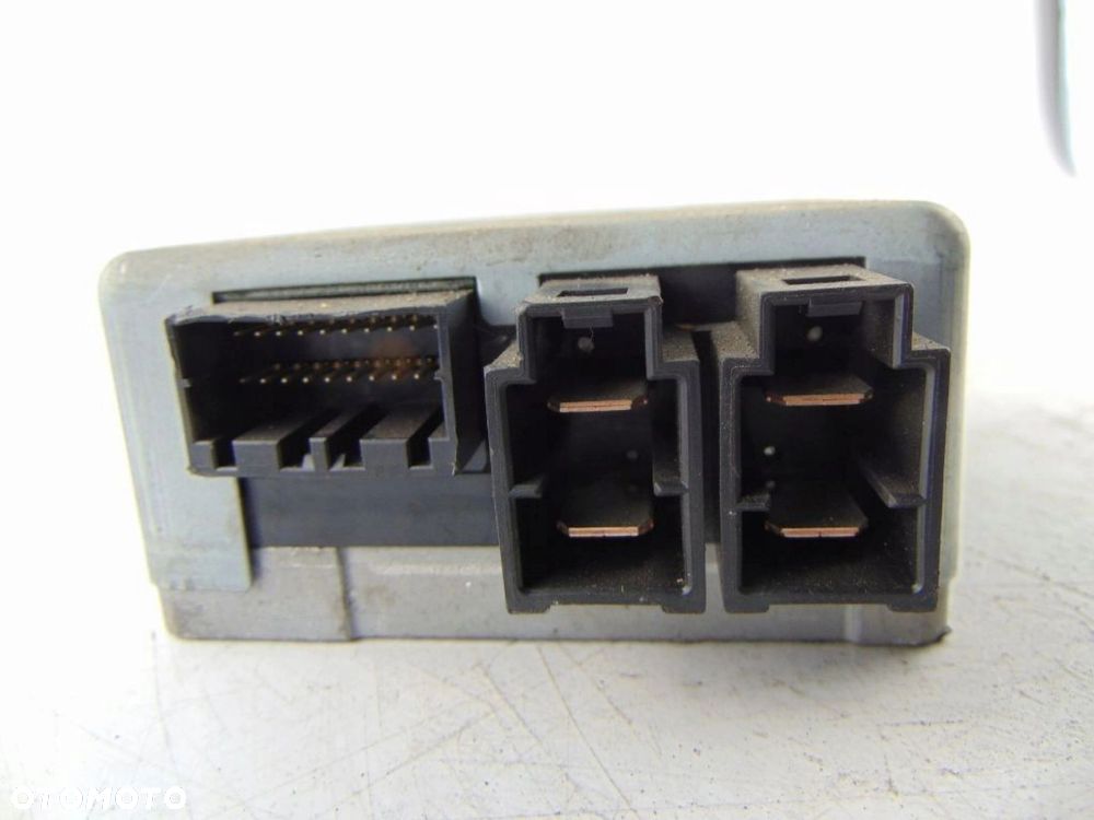 MODUŁ STEROWNIK WSPOMAGANIA SUZUKI SWIFT IV MK6 38720-73K10 - 3