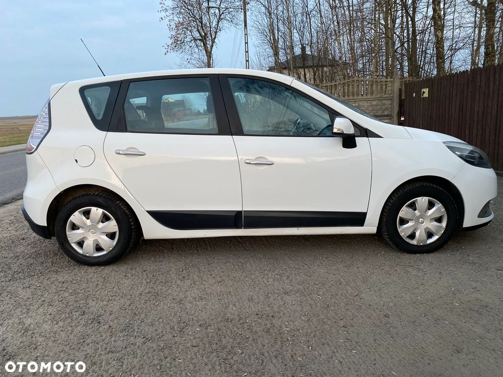 Renault Scenic 1.5 dCi Dynamique - 4