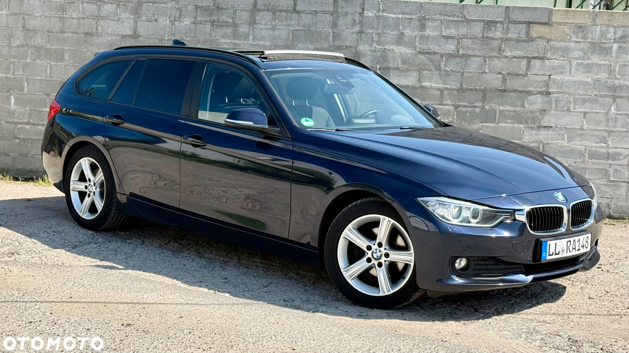 BMW Seria 3 318d DPF Touring Edition Exclusive - 25