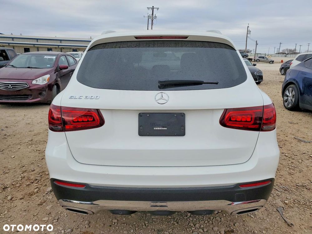 Mercedes-Benz GLC 300 4Matic 9G-TRONIC - 6