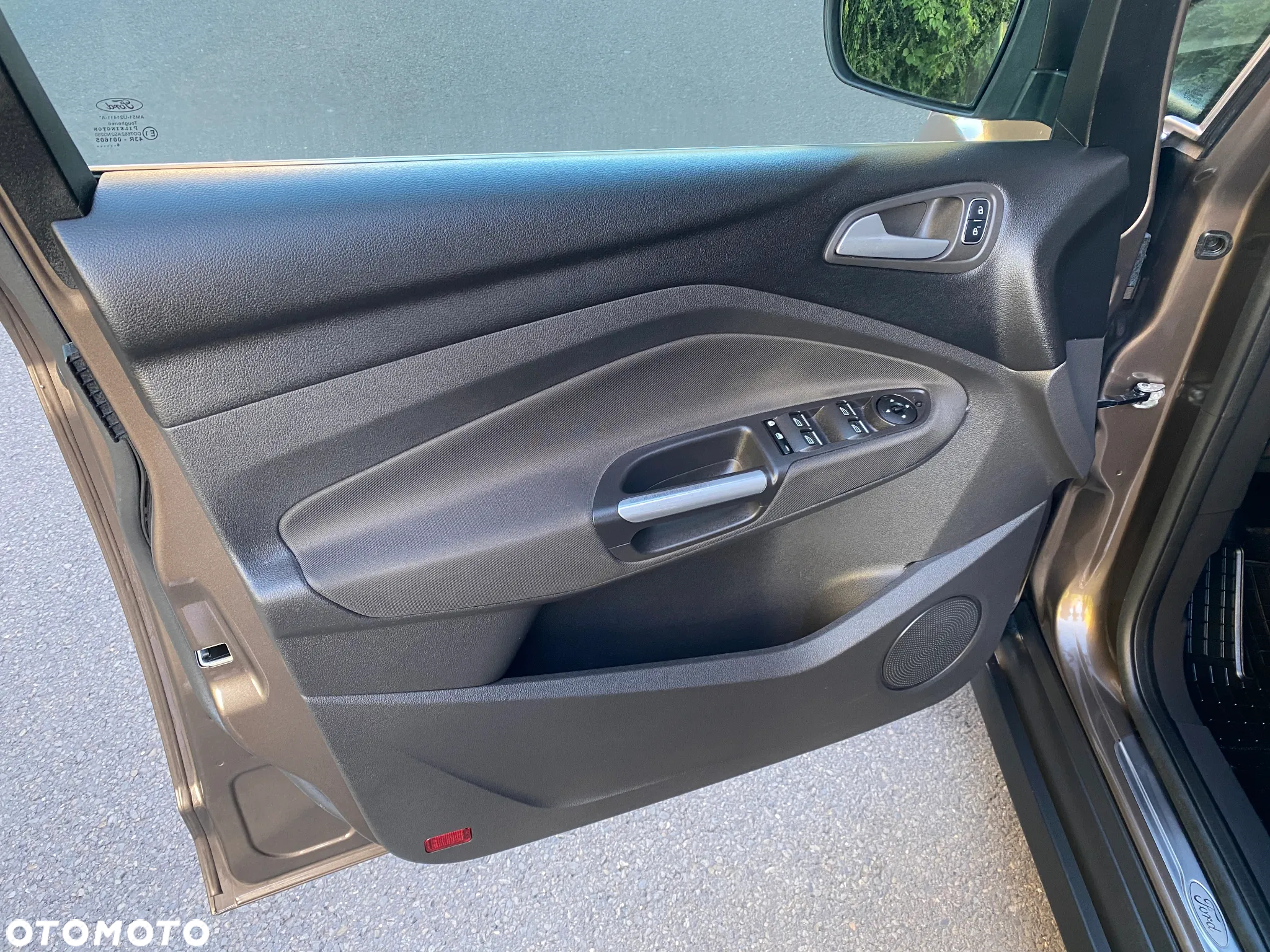 Ford C-MAX 1.0 EcoBoost Titanium ASS - 25