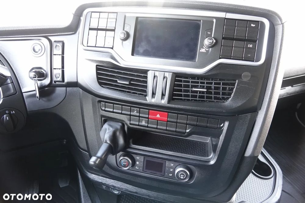 Iveco S-WAY / 530 / RETARDER / KLIMA POSTOJOWA / - 28