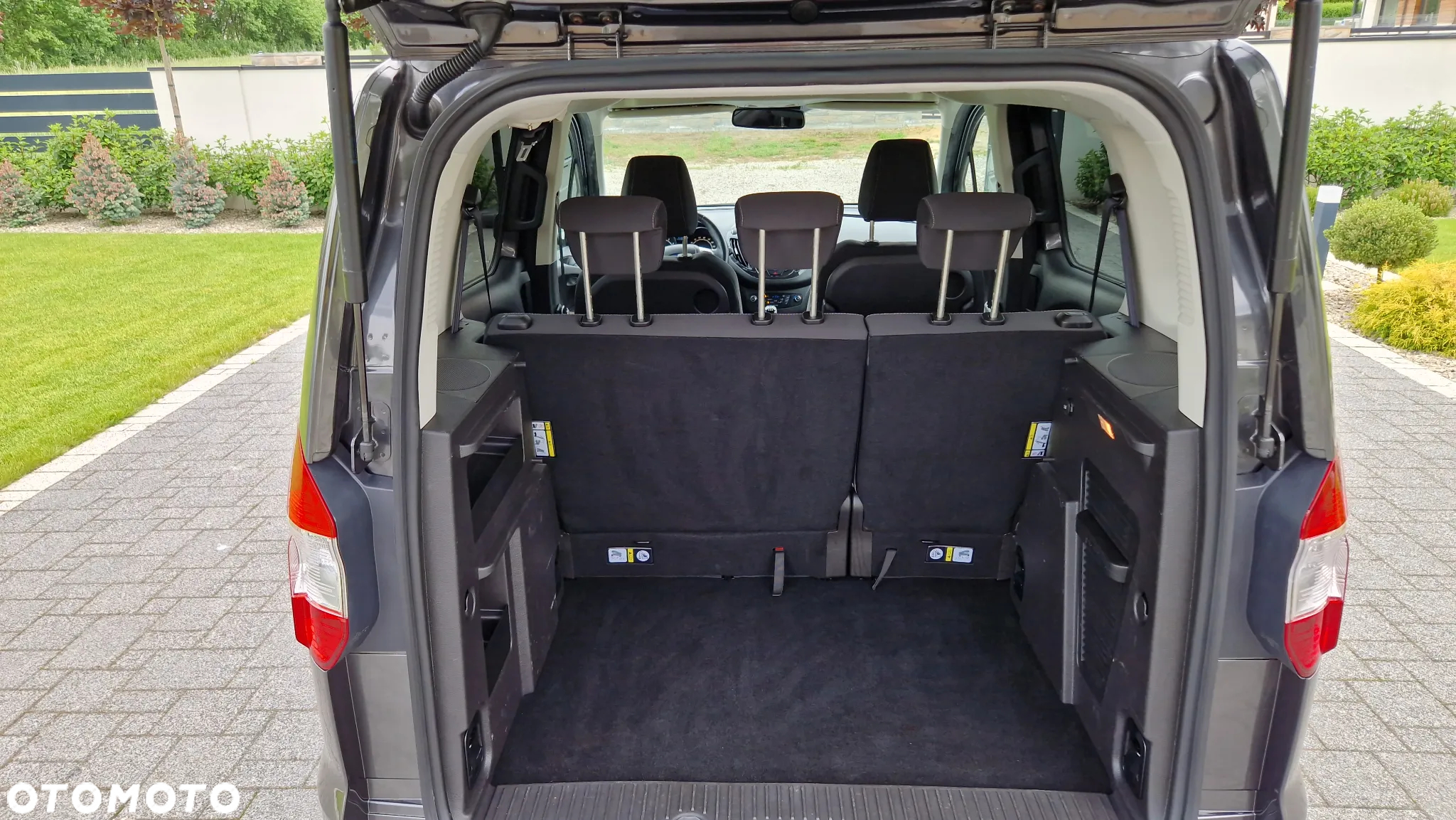 Ford Tourneo Courier 1.0 EcoBoost Titanium - 13