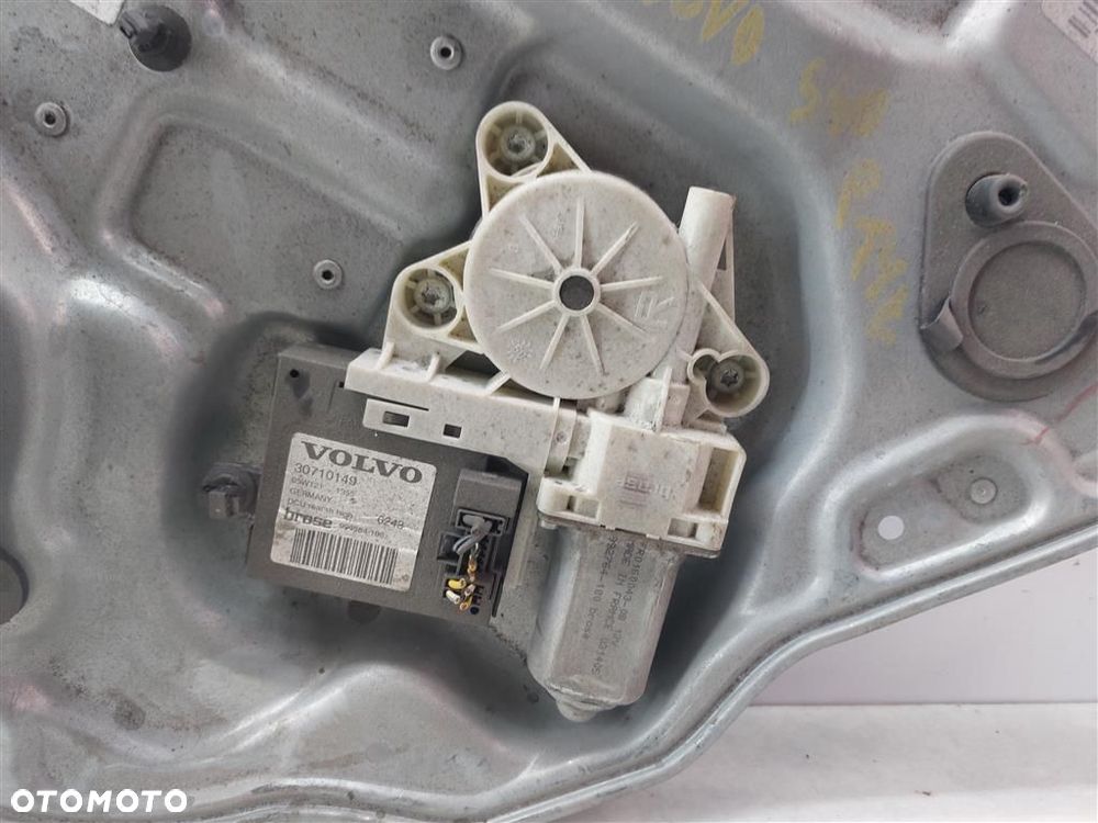 Podnośnik szyby tył tylny PRAWY Volvo V50 2004–2012 BROSE - 2