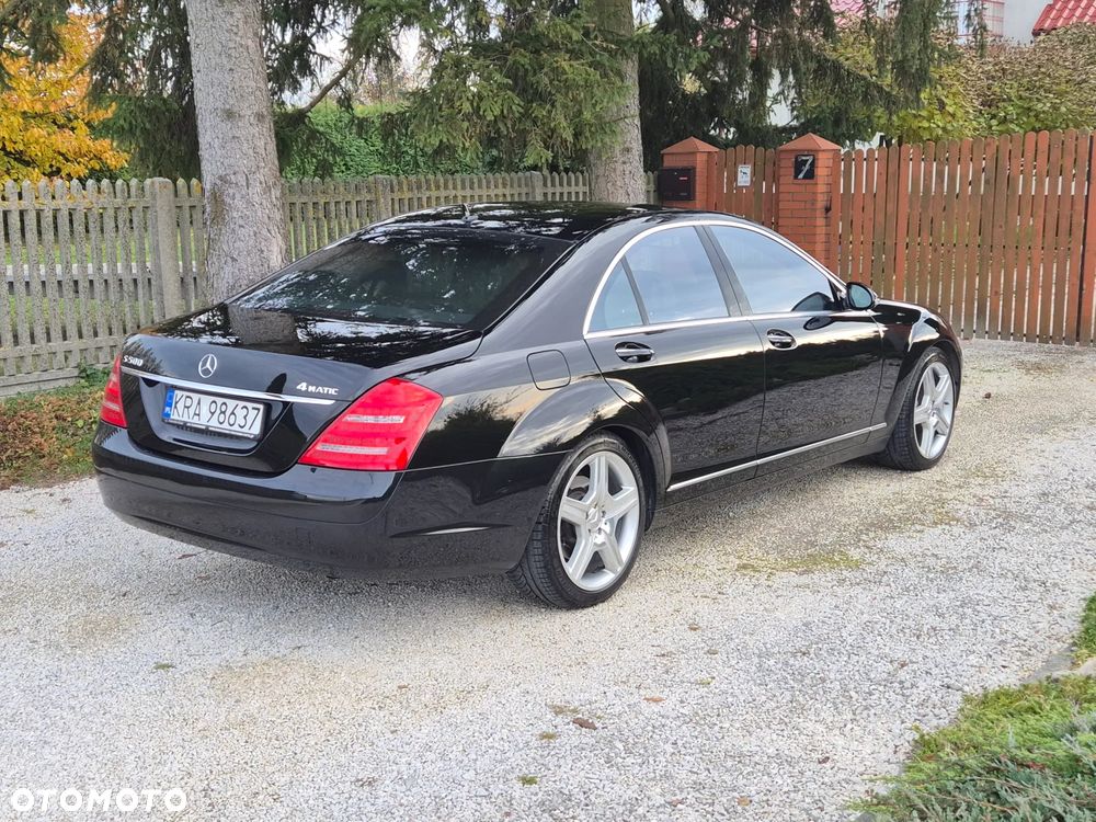 Mercedes-Benz Klasa S 500 4Matic 7G-TRONIC - 25