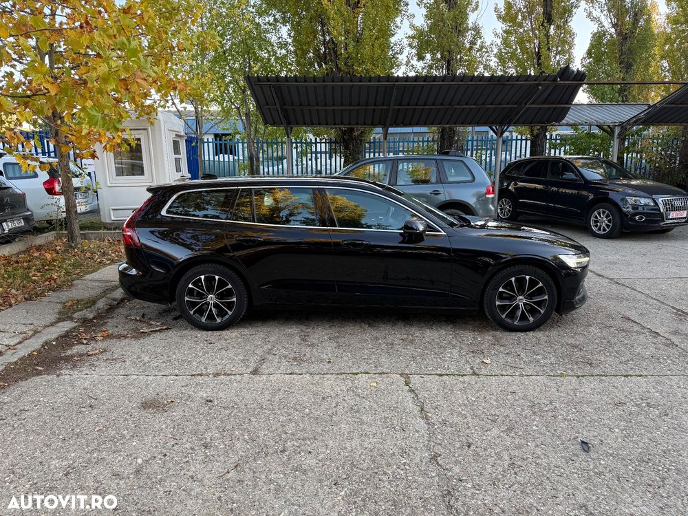 Volvo V60 D3 Momentum Pro - 5