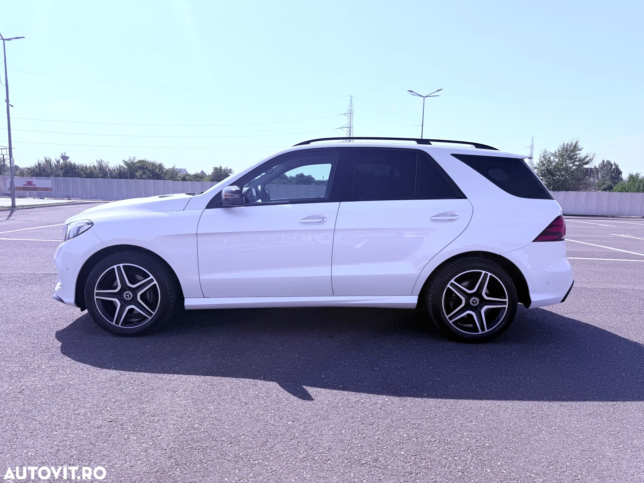 Mercedes-Benz GLE 350 d 4MATIC - 13