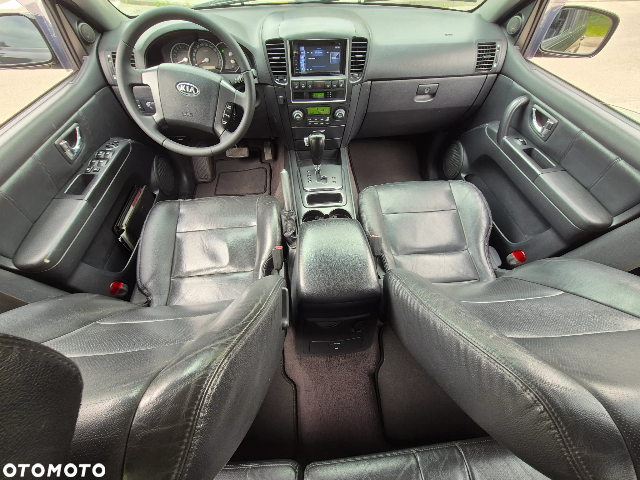 Kia Sorento - 26