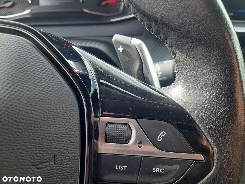 Peugeot 2008 1.2 PureTech Active Pack S&S EAT8 - 15
