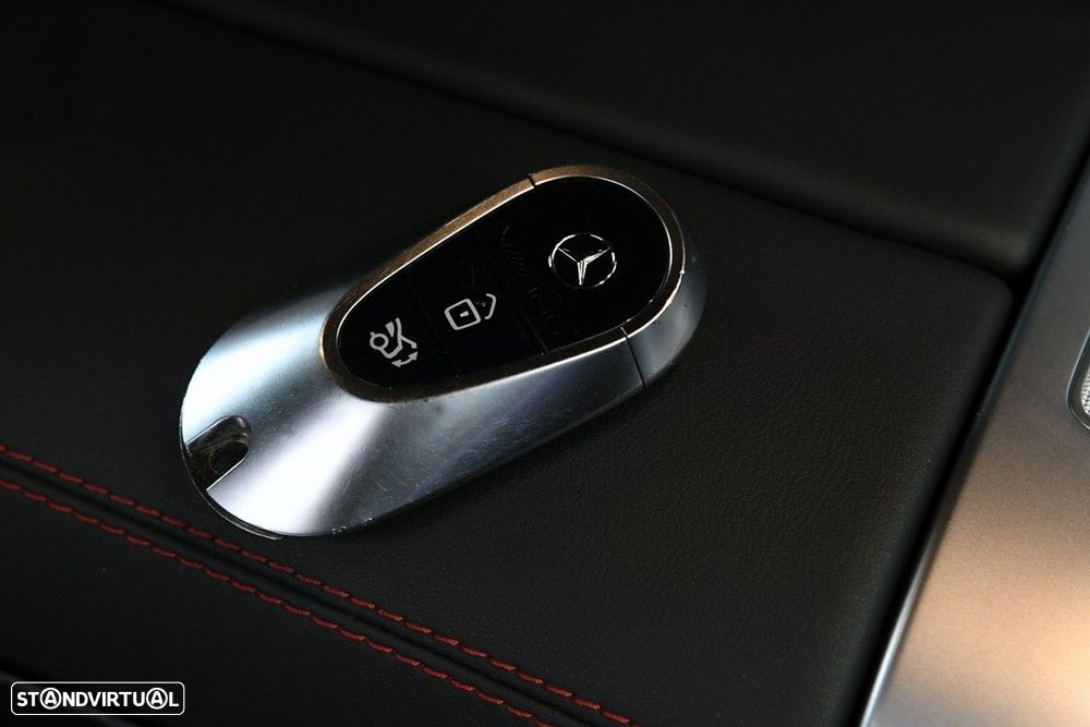 Mercedes-Benz CLE 53 AMG 4Matic+ Cabrio - 25