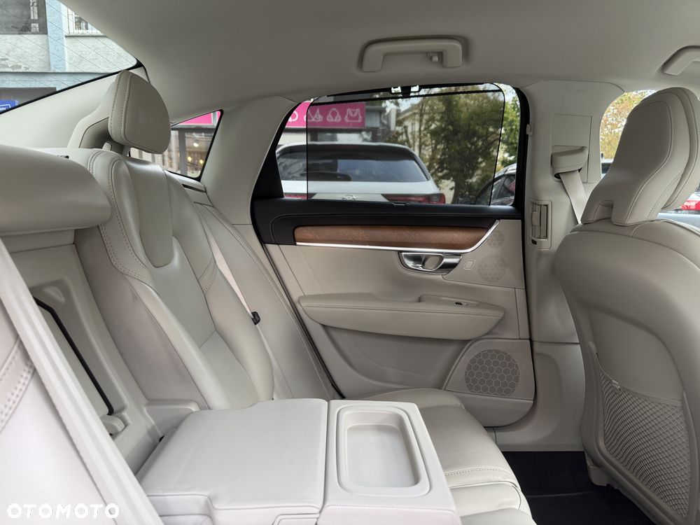 Volvo S90 - 21