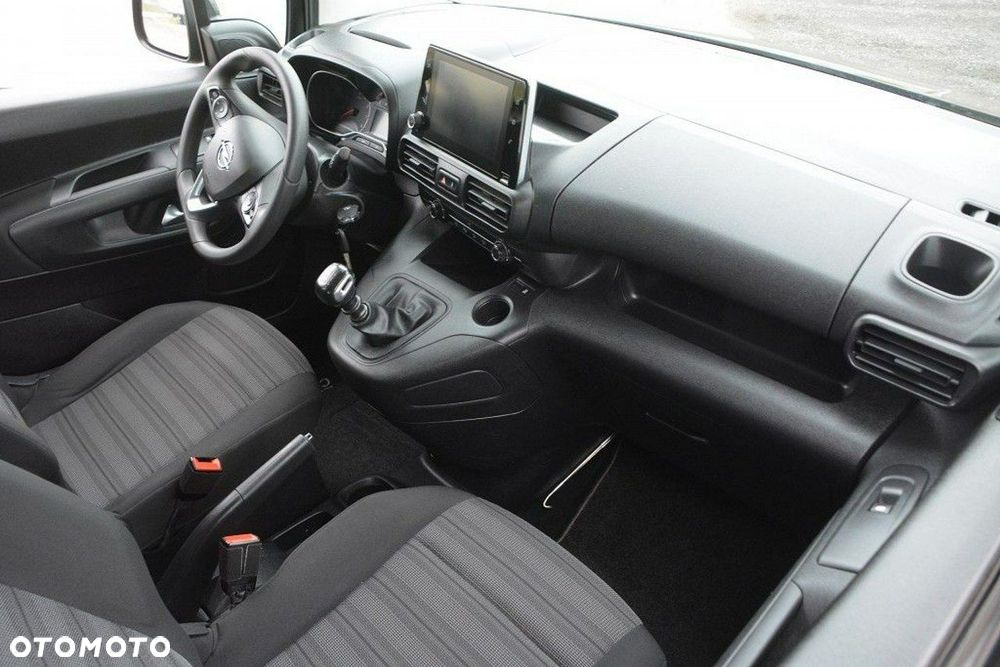 Opel Combo - 13