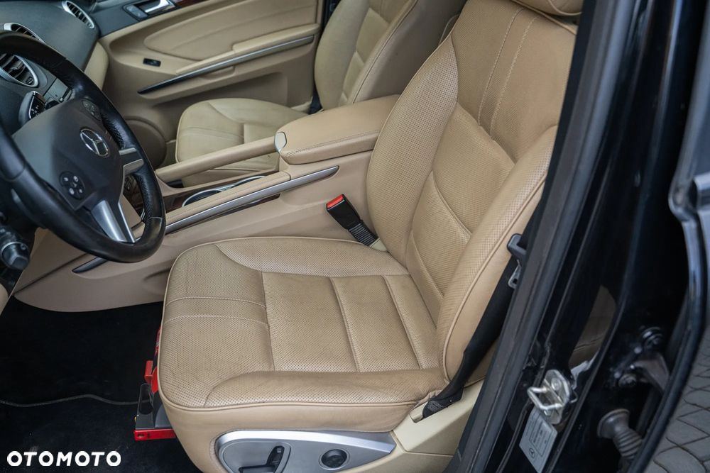 Mercedes-Benz ML 320 CDI 4-Matic - 27