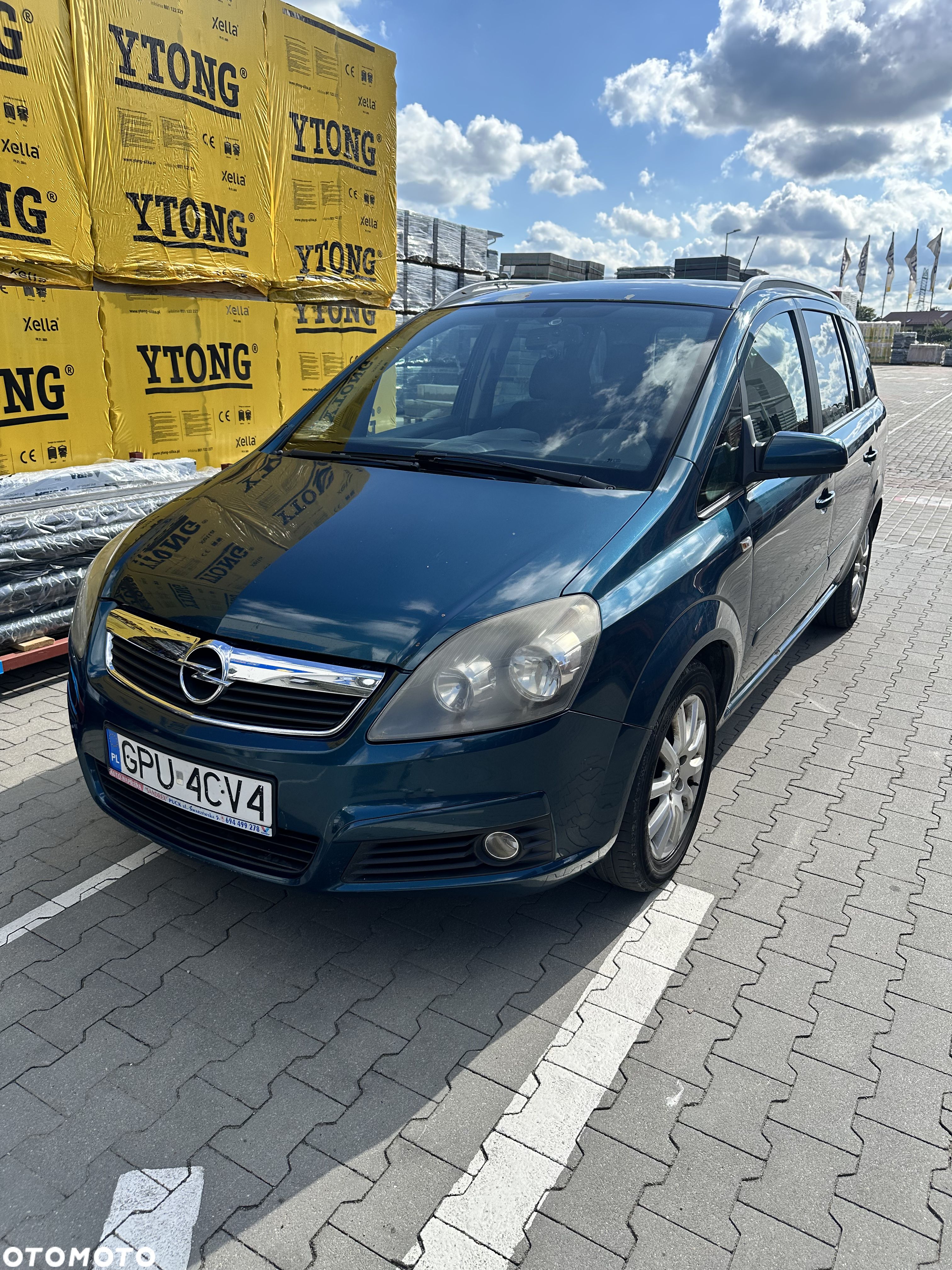 Opel Zafira 1.8 Elegance - 1