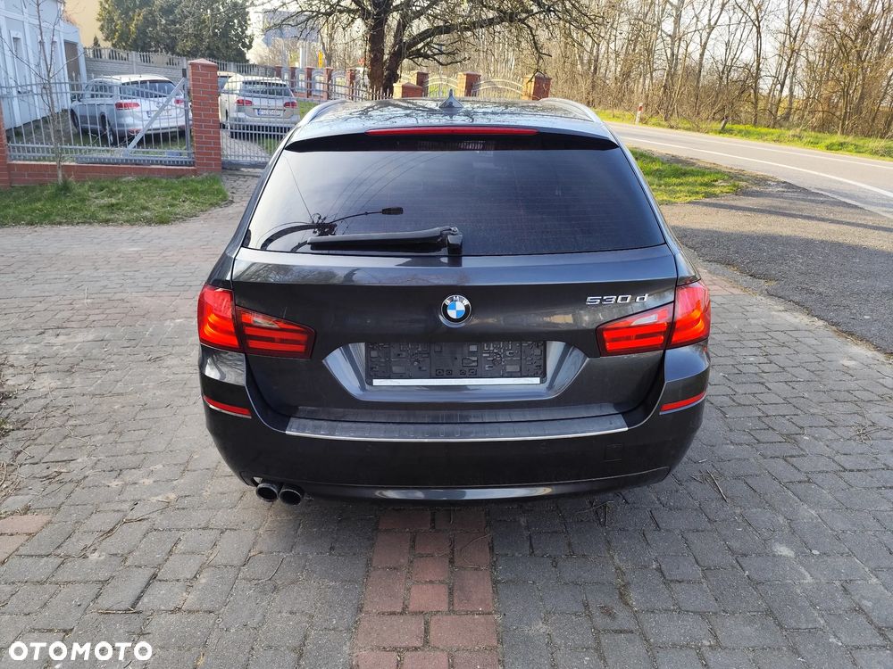 BMW Seria 5 530d Blue Performance - 6