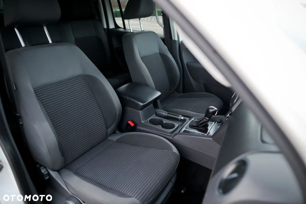 Volkswagen Amarok 2.0 BiTDI Autm Highline - 23