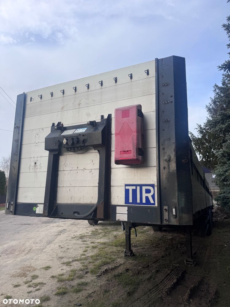 Schwarzmuller Naczepa Burtowa budowlana - 3