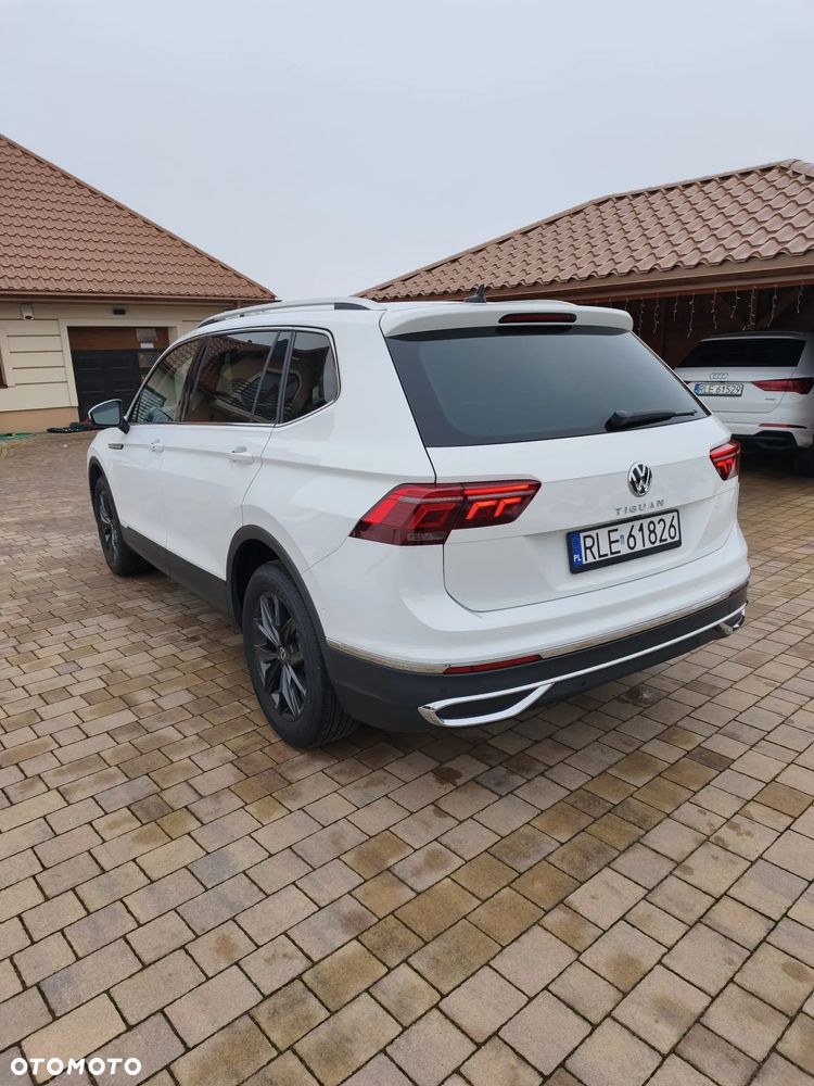 Volkswagen Tiguan Allspace - 8