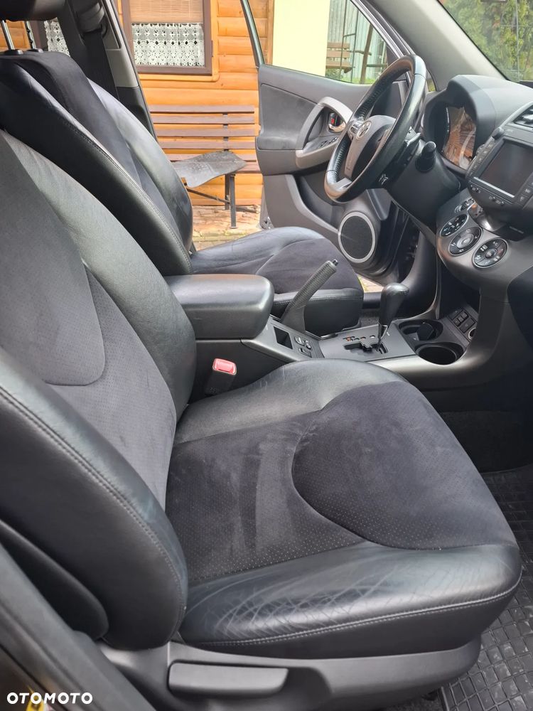 Toyota RAV4 2.0 VVT-i Prestige NAVI MS - 15