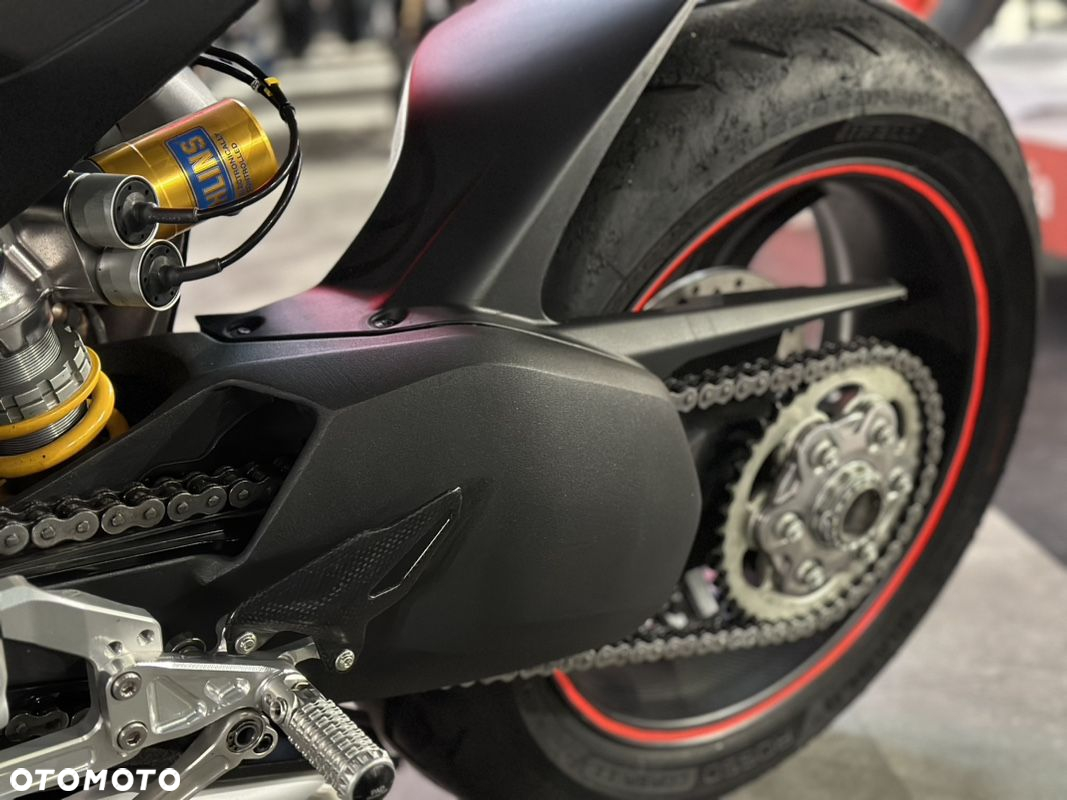 Ducati Streetfighter V4 - 12