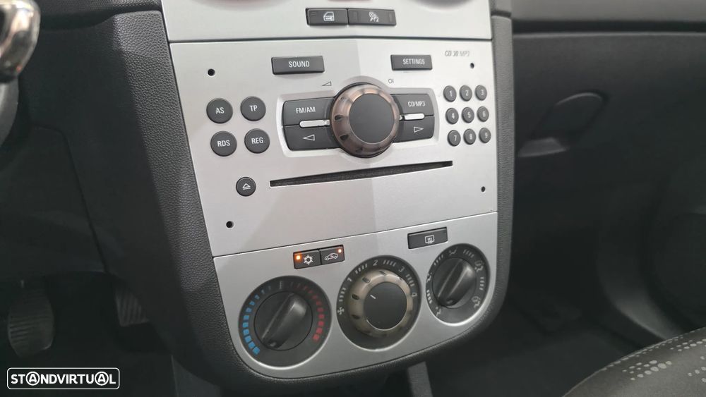 Opel Corsa 1.2 Go! - 27
